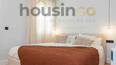Apartment in Salamanca District photo 37