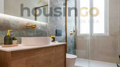 Apartment in Salamanca District photo 38