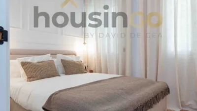 Apartment in Salamanca District photo 39