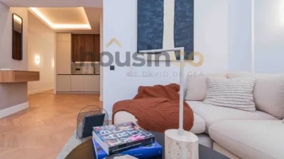 Apartment in Salamanca District photo 7
