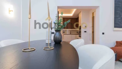 Apartment in Salamanca District photo 8