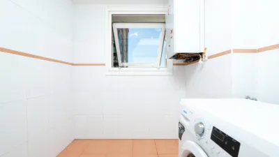 Apartment in San Cibrao Das Viñas (Capital) photo 18