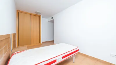 Apartment in San Cibrao Das Viñas (Capital) photo 8