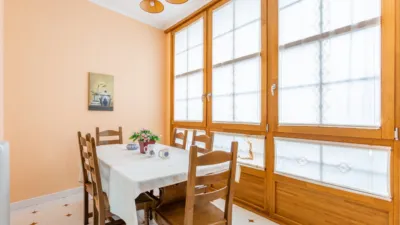 Apartment on Calle de Uribarren, 2 photo 17
