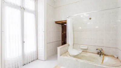 Apartment on Calle de Uribarren, 2 photo 30