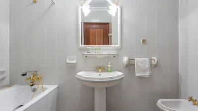 Apartment on Calle de Uribarren, 2 photo 36