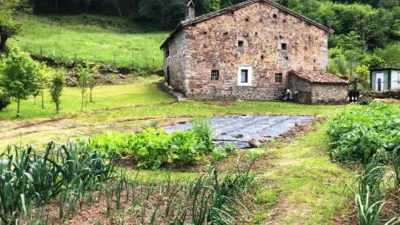 Casa en venta en Calle Bustriguado, Número 18 - Más