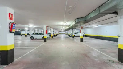 Piso en alquiler en Calle de Diego Ayllón - Imagen 19