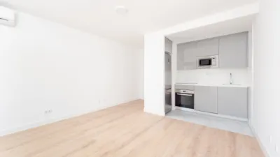 Piso en alquiler en Calle de Diego Ayllón - Imagen 4