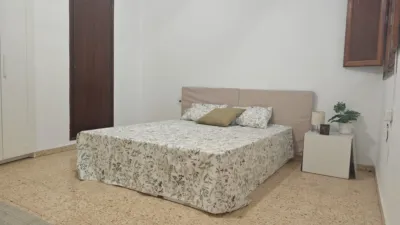 Apartment in Centre photo 8