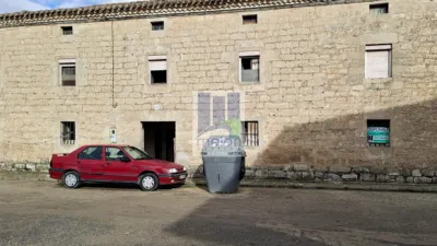 House on Cañizar de Argaño Street photo 9