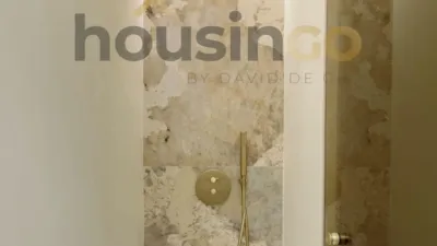 Apartment on Calle de Padilla photo 51