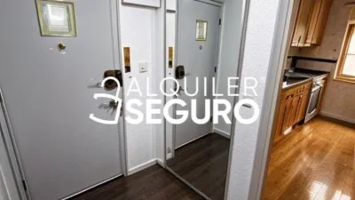 Piso en alquiler en Centro - Imagen 3