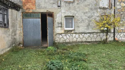 House on Calle Real photo 2