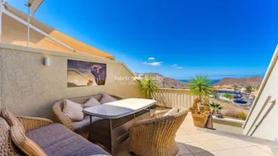 Terraced house on Calle Veranca photo 2
