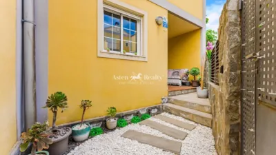 Terraced house on Calle Domingo Yanes Luis photo 2