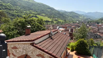 Casa en Pola de Lena photo 9