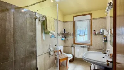 House in Cercano A Cambre/ Surroundings of Cecebre-Abegondo Reservoir photo 37