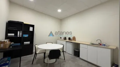 Local comercial en venta en Cambre- Temple - Vista 3