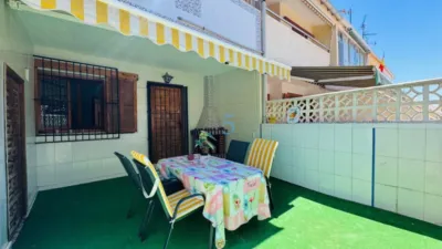 Apartment in Torrevieja photo 2