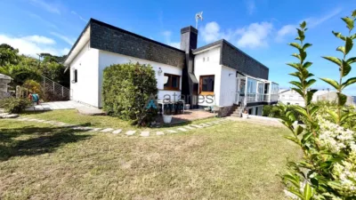 Casa – A Coruña, Montserrat, Oza - Más