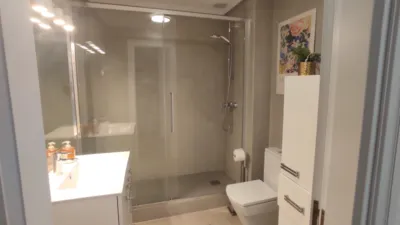 Piso en alquiler en Adelfas - Imagen 13