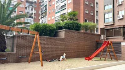 Piso en alquiler en Adelfas - Imagen 24