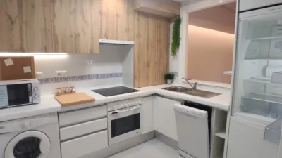 Piso en alquiler en Adelfas - Imagen 9