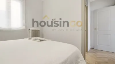 Apartment in Salamanca District photo 12