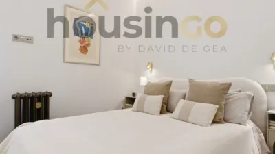 Apartment in Salamanca District photo 20