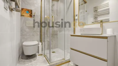Apartment in Salamanca District photo 22