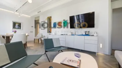 Apartment in Salamanca District photo 2
