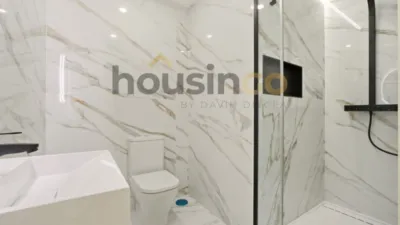 Apartment in Salamanca District photo 13