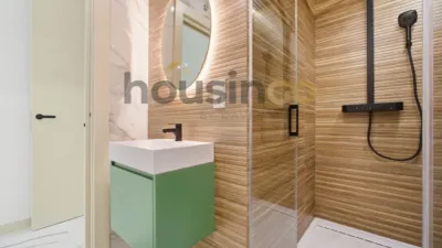 Apartment in Salamanca District photo 18