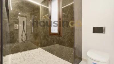 Apartment in Salamanca District photo 24