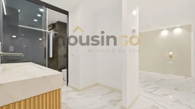 Apartment in Salamanca District photo 25