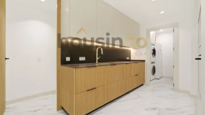 Apartment in Salamanca District photo 9