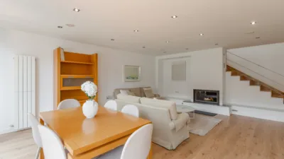 Casa en alquiler en Aranguren, Aranguren de 2.350 €<span>/mes</span>