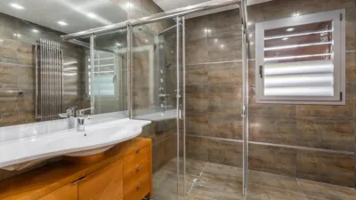 Casa en alquiler en Aranguren, Aranguren de 2.350 €<span>/mes</span>