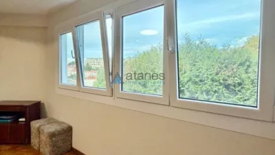Apartment on Rúa Xosé Neira Vilas photo 9
