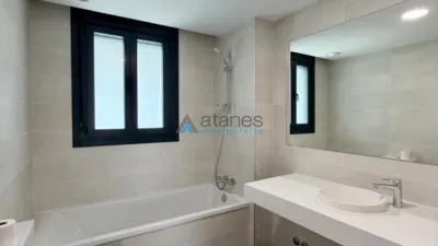Apartment on Rúa Manuel Gutiérrez Mellado photo 27