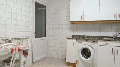 Piso en alquiler en Calle de Alfonso 'El Batallador', Iturrama-Azpilagaña (Pamplona - Iruña) de 900 €<span>/mes</span>