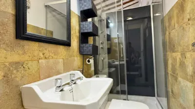 Piso en alquiler en Calle de Bretón de los Herreros, Casco Antiguo (Logroño) de 650 €<span>/mes</span>