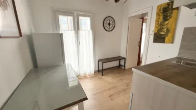 Piso en alquiler en Calle de Bretón de los Herreros, Casco Antiguo (Logroño) de 650 €<span>/mes</span>