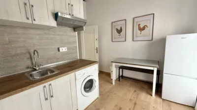 Piso en alquiler en Calle de Bretón de los Herreros, Casco Antiguo (Logroño) de 650 €<span>/mes</span>