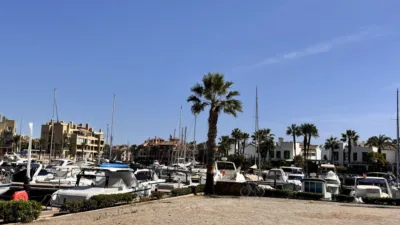 Apartment in Puerto de Sotogrande-La Marina photo 20
