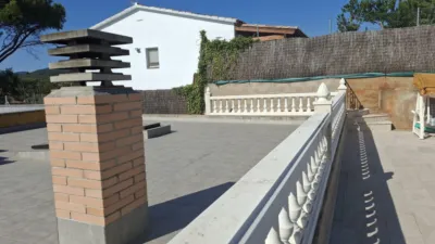 Chalet on Carrer del Montseny photo 28
