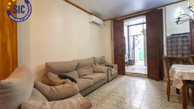 House on Carrer de Sarieta photo 5
