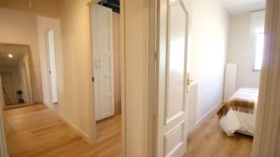 Apartment on Calle del Poeta Joan Maragall photo 12