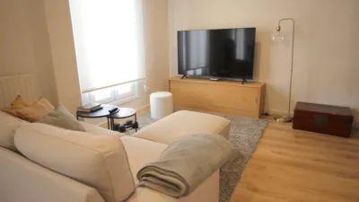 Apartment on Calle del Poeta Joan Maragall photo 5